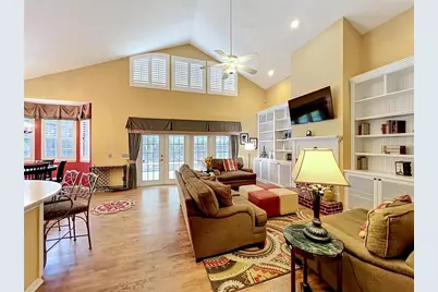 2433 Stoneview Road, Orlando, FL 32806 - Photo 9