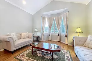 2433 Stoneview Rd, Orlando, FL 32806 - Photo 11
