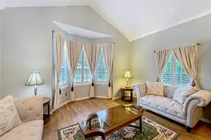 2433 Stoneview Rd, Orlando, FL 32806 - Photo 13