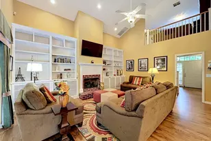 2433 Stoneview Rd, Orlando, FL 32806 - Photo 25