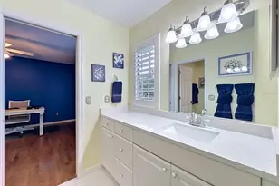 2433 Stoneview Rd, Orlando, FL 32806 - Photo 59