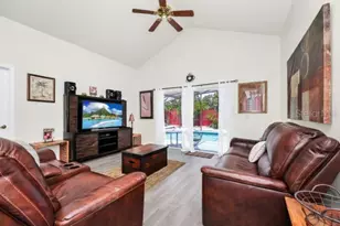 235 Hidden Springs Cir, Kissimmee, FL 34743 - Photo 5