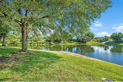 208 Lamonte Point Ct, Debary, FL 32713 - Photo 33