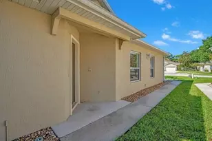 208 Lamonte Point Ct, Debary, FL 32713 - Photo 5