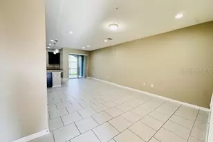 2832 White Isle Ln, Orlando, FL 32825 - Photo 5
