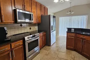 6271 Lightner Dr, Orlando, FL 32829 - Photo 13