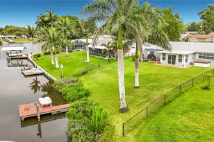 508 Shore Dr, Largo, FL 33771 - Photo 1