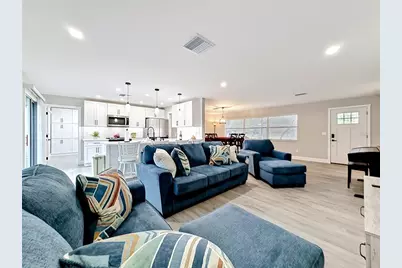 508 Shore Drive, Largo, FL 33771 - Photo 5