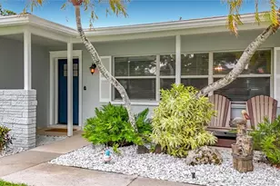 508 Shore Dr, Largo, FL 33771 - Photo 3