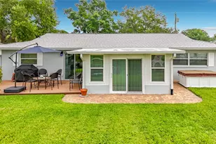 508 Shore Dr, Largo, FL 33771 - Photo 23