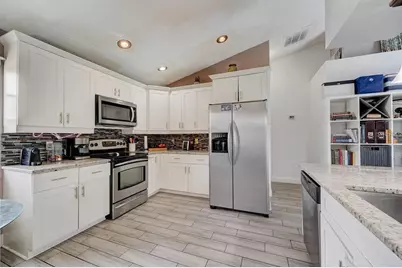 5565 Loma Vista Loop, Davenport, FL 33896 - Photo 5