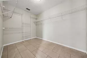 2710 Lorraine Dr, Leesburg, FL 34748 - Photo 11