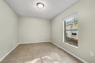 2710 Lorraine Dr, Leesburg, FL 34748 - Photo 7