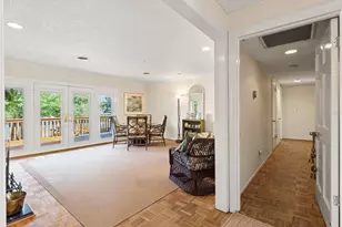 517 Derry Down Rd, Orlando, FL 32806 - Photo 15