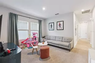 9916 Rodbell St, Orlando, FL 32827 - Photo 13