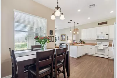 2824 Majestic Isle Drive, Clermont, FL 34711 - Photo 7