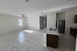 7054 Cruz Ct, Lakeland, FL 33813 - Photo 5