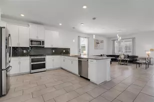 9084 Sommerset Hills Dr, Davenport, FL 33896 - Photo 9