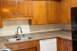 250 Cedarwood Dr, Maitland, FL 32751 - Photo 9