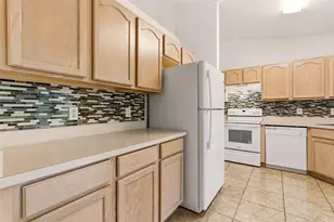 304 Coventry Estates Blvd, Deltona, FL 32725 - Photo 15