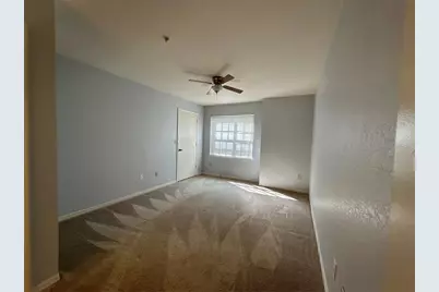 7270 Westpointe Boulevard #916, Orlando, FL 32835 - Photo 3