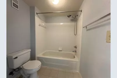 7270 Westpointe Boulevard #916, Orlando, FL 32835 - Photo 5