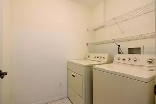 1066 Dolphin Dr, Winter Garden, FL 34787 - Photo 21