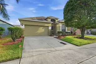1676 Canoe Creek Falls Dr, Orlando, FL 32824 - Photo 3