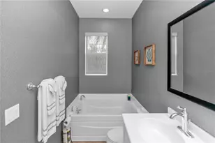 8418 Leatherleaf Ln, Orlando, FL 32827 - Photo 15