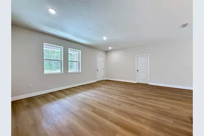 31825 Nutmeg Avenue, Eustis, FL 32736 - Photo 9