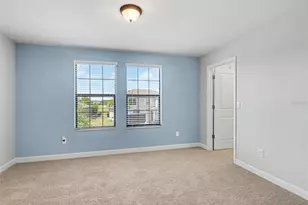10025 Ivory Dr, Sun City Center, FL 33573 - Photo 15