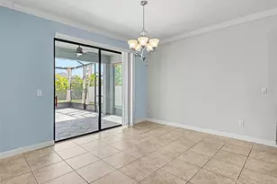 10025 Ivory Dr, Sun City Center, FL 33573 - Photo 7