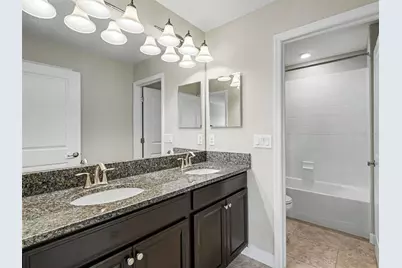 10025 Ivory Drive, Sun City Center, FL 33573 - Photo 23