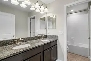 10025 Ivory Dr, Sun City Center, FL 33573 - Photo 23