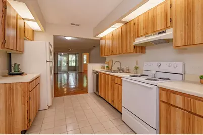 626 Red Oak Circle #106, Altamonte Springs, FL 32701 - Photo 19
