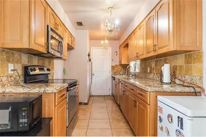 539 Sabal Palm Drive, Lake Park, FL 33403 - Photo 15