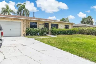 539 Sabal Palm Dr, Lake Park, FL 33403 - Photo 3