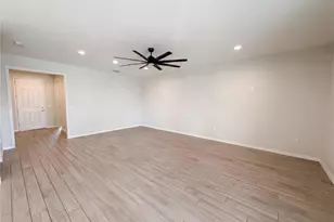 4510 Penkert Pl, Lakeland, FL 33811 - Photo 7