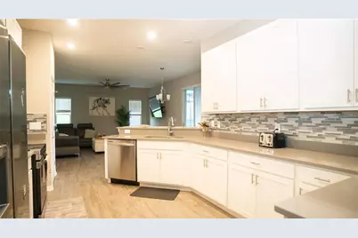 1109 Montgomery, Polk City, FL 33868 - Photo 9