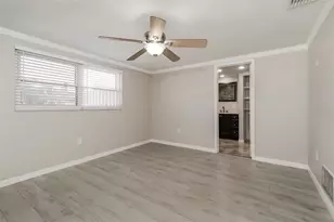 9436 Weeping Willow Ln, Port Richey, FL 34668 - Photo 11