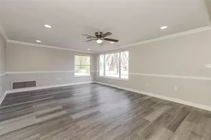 9436 Weeping Willow Ln, Port Richey, FL 34668 - Photo 3