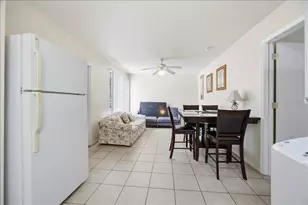 271 Caribbean Dr, Davenport, FL 33897 - Photo 7