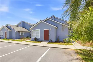 271 Caribbean Dr, Davenport, FL 33897 - Photo 1