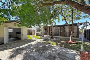 821 83rd St, Miami Beach, FL 33141 - Photo 23