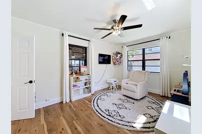 821 83rd St, Miami Beach, FL 33141 - Photo 15
