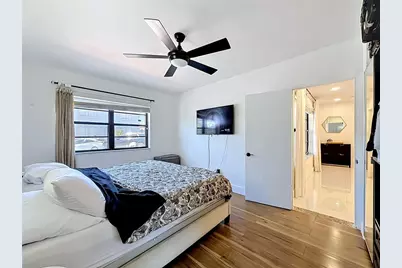 821 83rd St, Miami Beach, FL 33141 - Photo 11