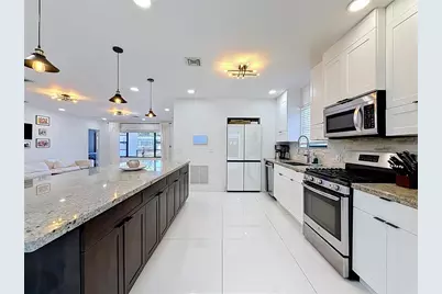 821 83rd St, Miami Beach, FL 33141 - Photo 7