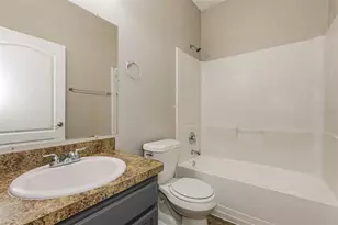 8130 Woodvine Cir, Lakeland, FL 33810 - Photo 17