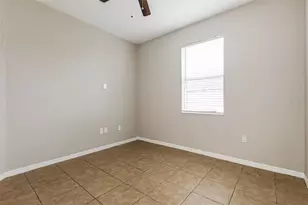 8130 Woodvine Cir, Lakeland, FL 33810 - Photo 15