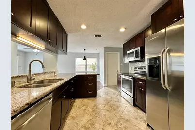 1116 Timberbend Circle, Orlando, FL 32824 - Photo 9